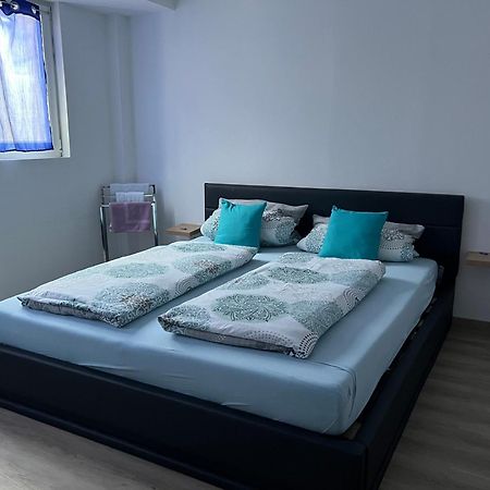 Apartments Und Zimmer Vettweiss Eksteriør bilde
